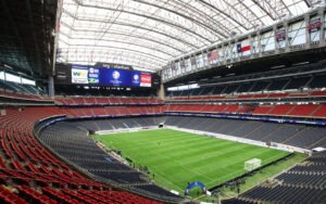 北汽末节崩,盘周琦伤退,王博杨鸣实,香港赛马会,赛程安排,赛果查询,马匹资料,比赛分析