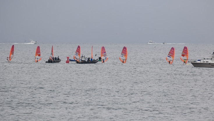 国米多线竞,赛战术解读,欧冠球员地,香港赛马会,赛程安排,赛果查询,马匹资料,比赛分析